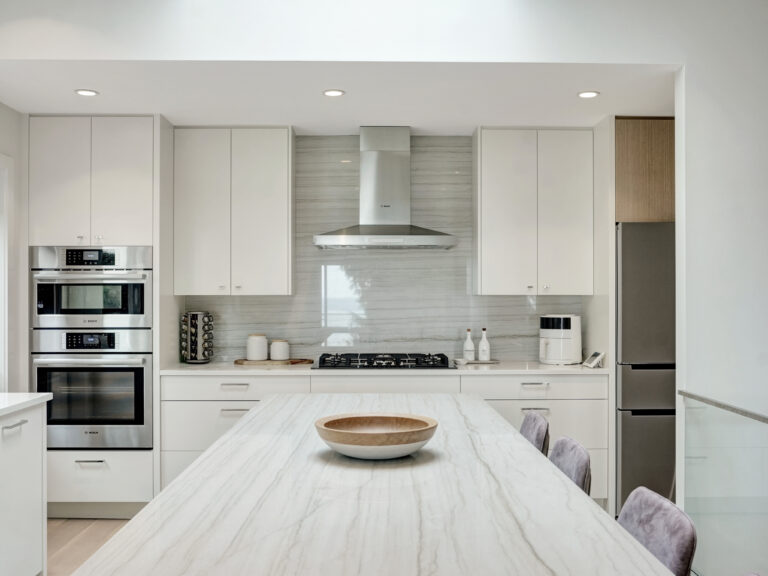 Luxury custom home exterior at 2230 Queens Ave West Vancouver by Avangard Development